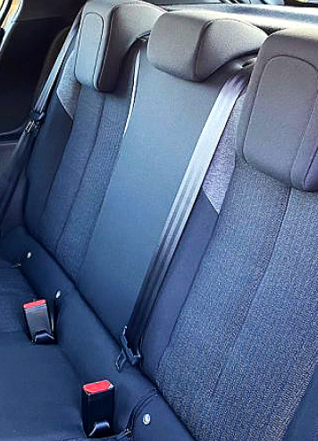 2 Isofix e cinto de 3 pontas